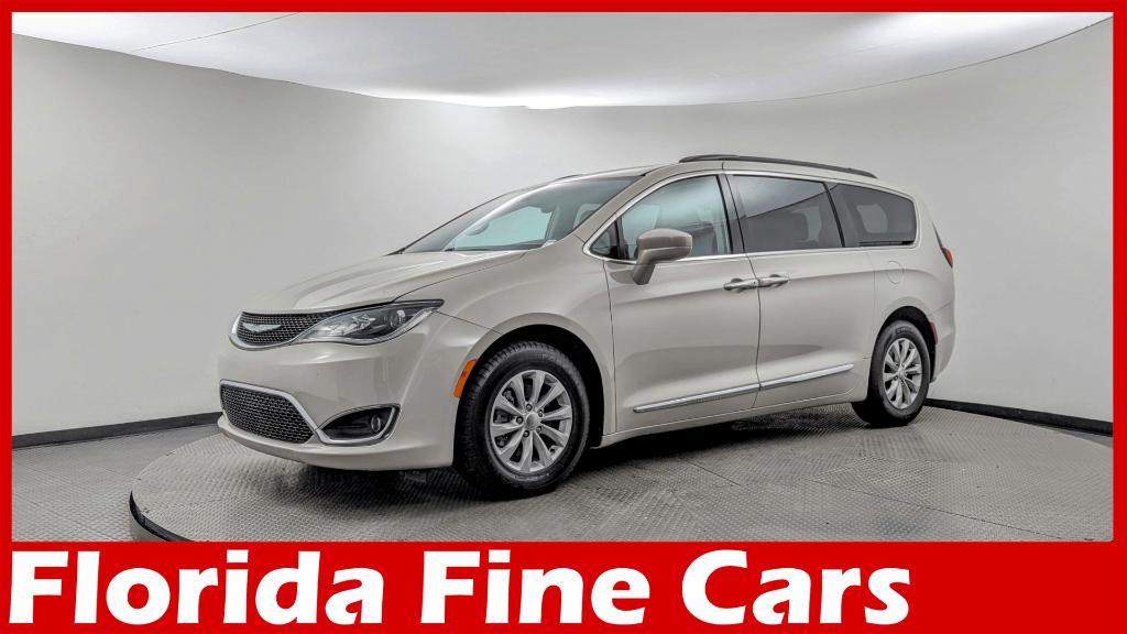 used 2017 Chrysler Pacifica car, priced at $9,999
