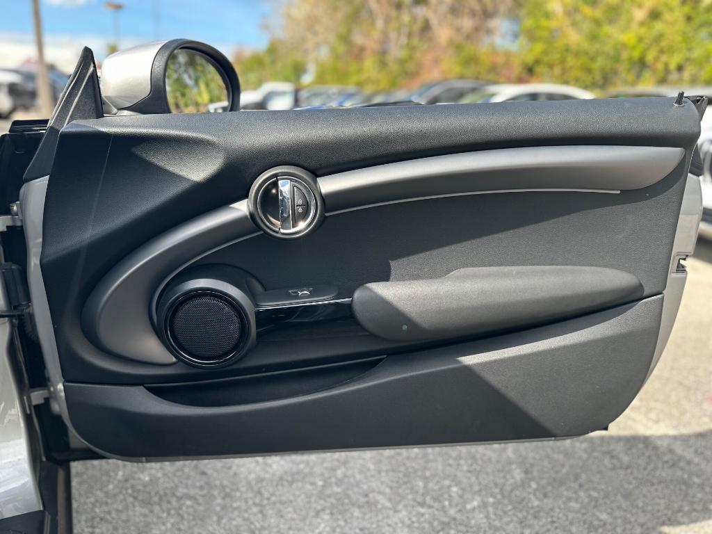 used 2024 MINI Hardtop car, priced at $18,699