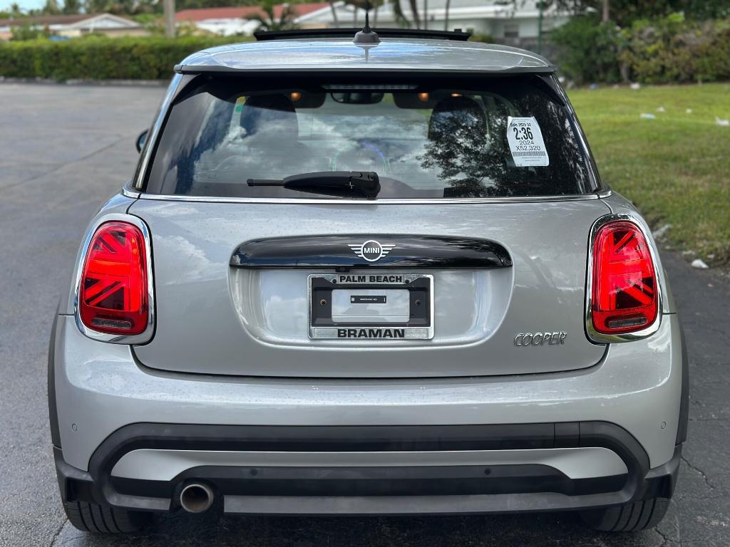 used 2024 MINI Hardtop car, priced at $18,699