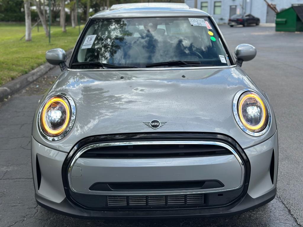 used 2024 MINI Hardtop car, priced at $18,699