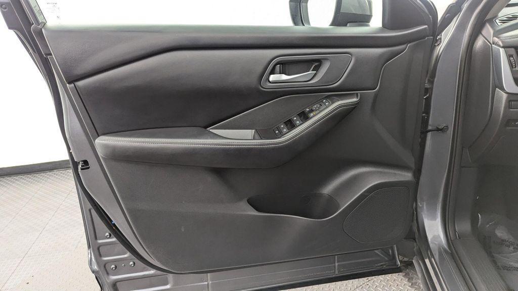 used 2024 Nissan Rogue car, priced at $19,399