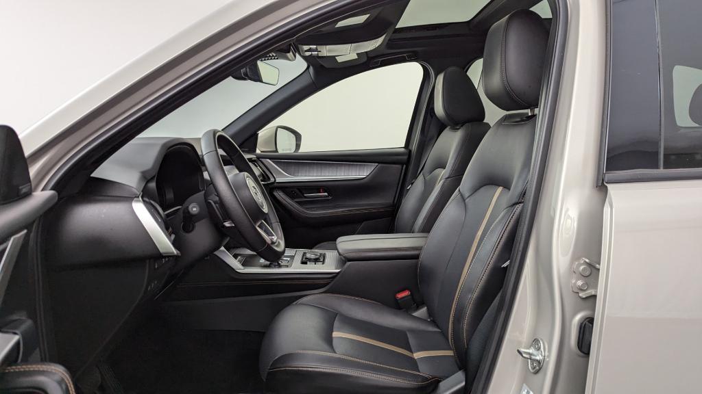 used 2025 Mazda CX-90 car, priced at $35,499