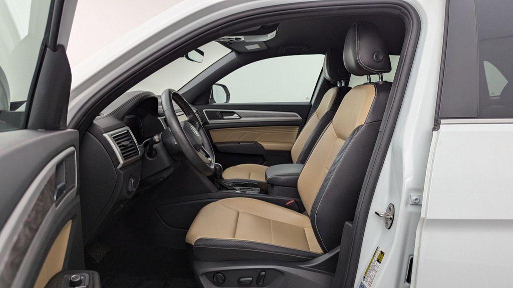 used 2022 Volkswagen Atlas Cross Sport car, priced at $16,499