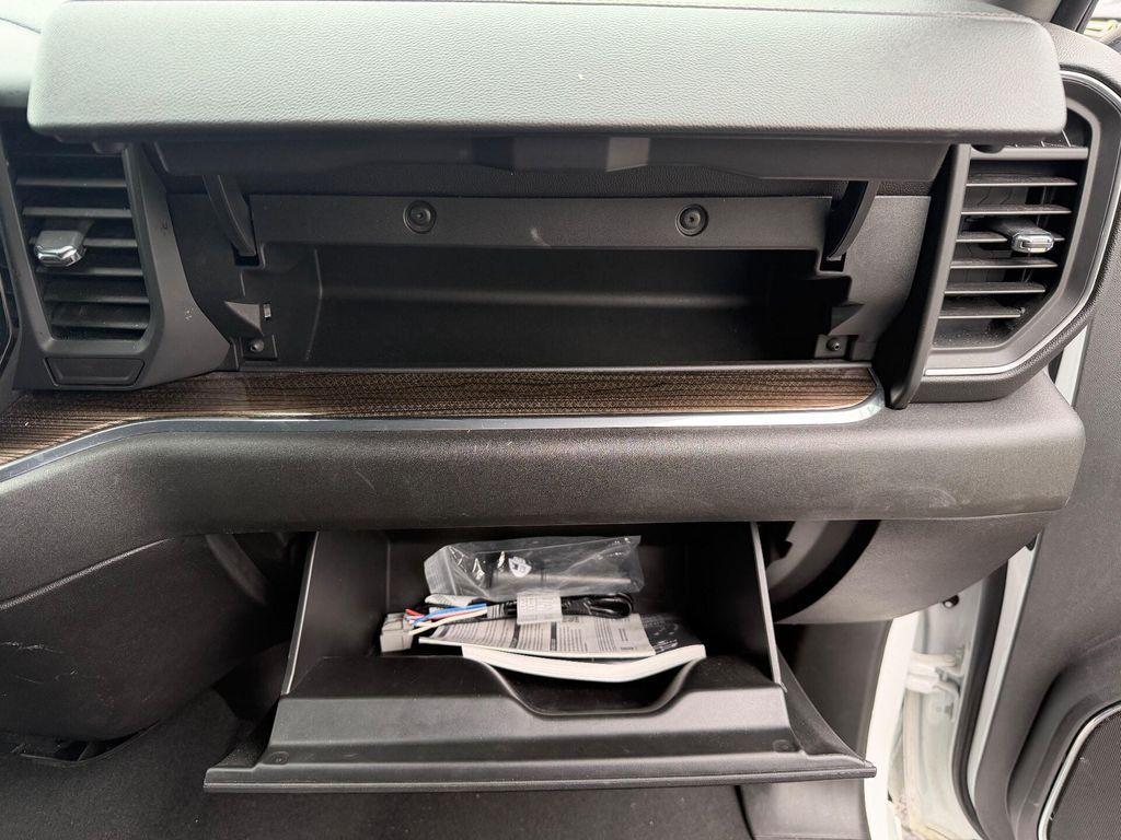 used 2024 Chevrolet Silverado 1500 car, priced at $26,999