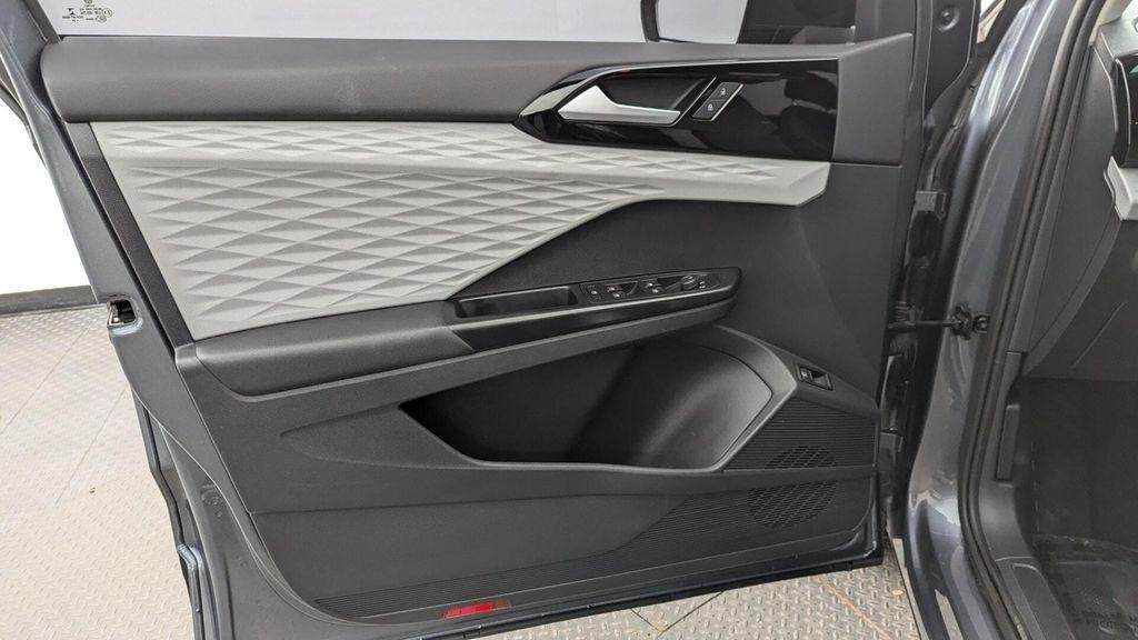 used 2022 Volkswagen Taos car, priced at $12,499