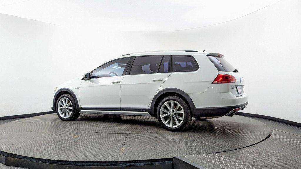 used 2017 Volkswagen Golf Alltrack car, priced at $10,499