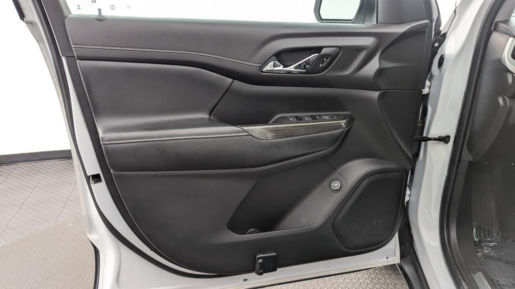 used 2020 GMC Acadia car, priced at $12,995