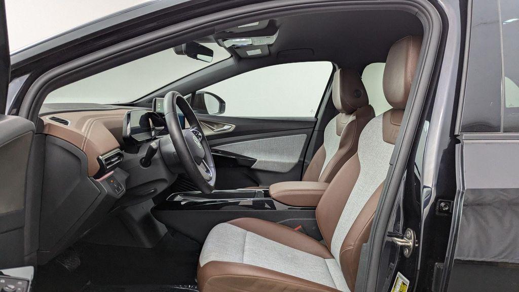 used 2023 Volkswagen ID.4 car, priced at $15,749