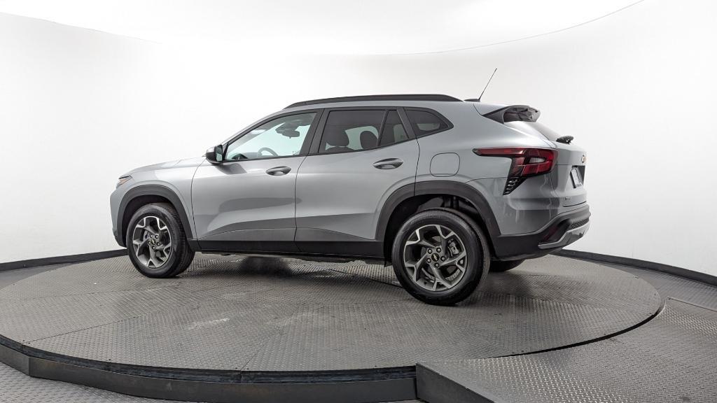 used 2025 Chevrolet Trax car, priced at $18,499