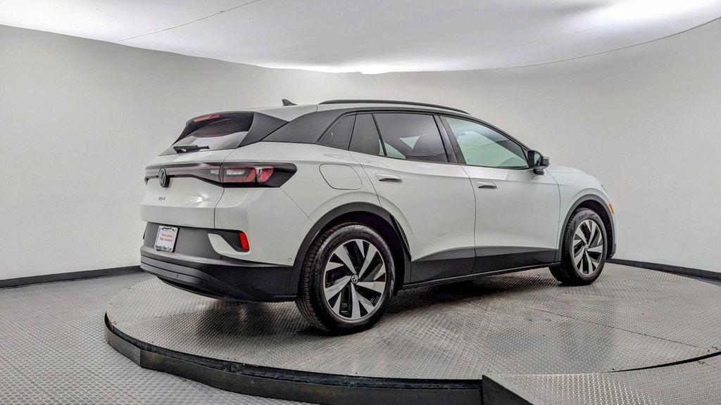 used 2024 Volkswagen ID.4 car, priced at $19,998