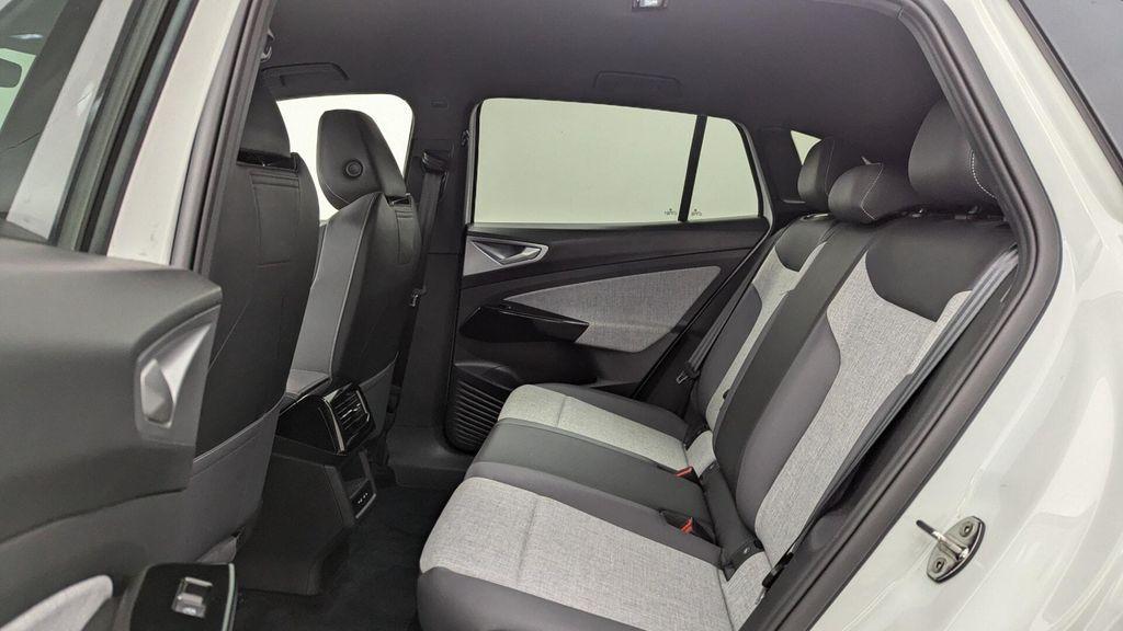 used 2024 Volkswagen ID.4 car, priced at $19,998