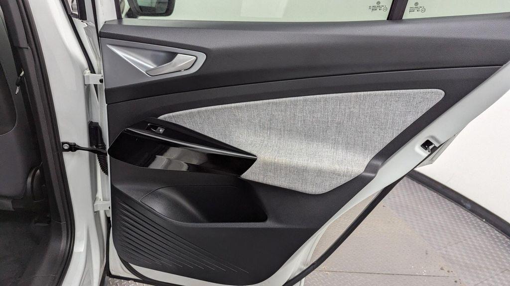 used 2024 Volkswagen ID.4 car, priced at $19,998