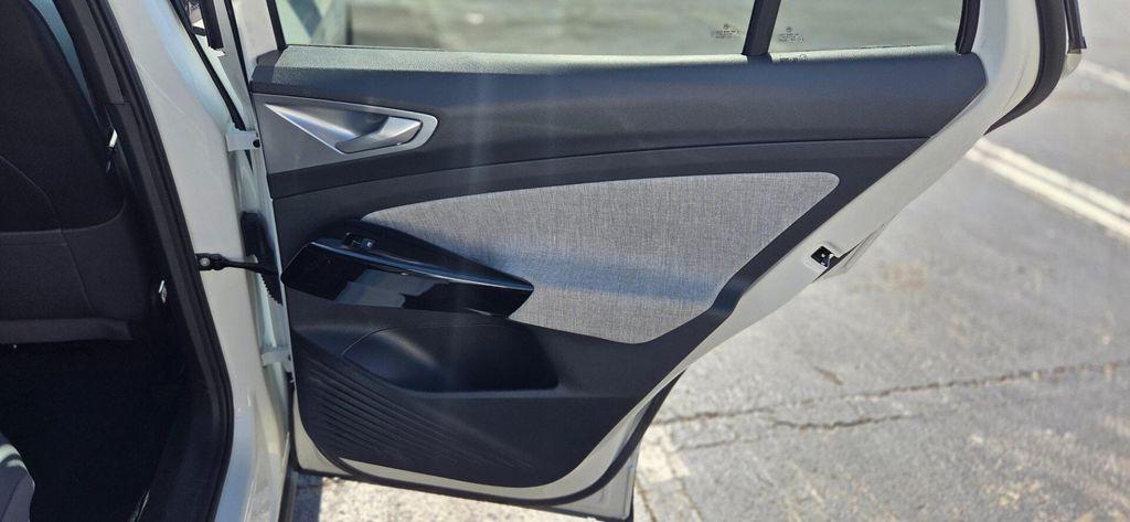 used 2024 Volkswagen ID.4 car, priced at $20,999