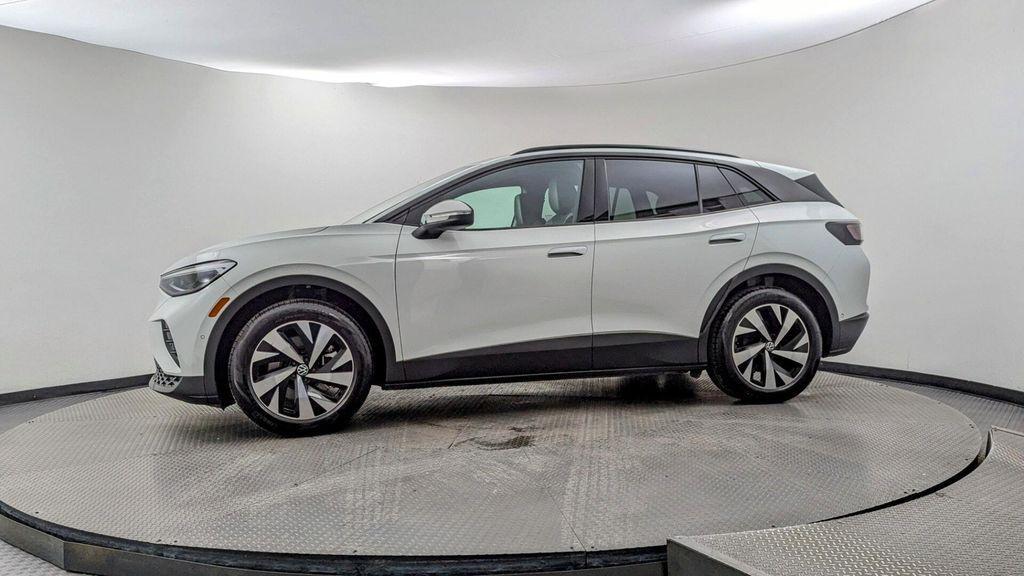 used 2024 Volkswagen ID.4 car, priced at $19,998