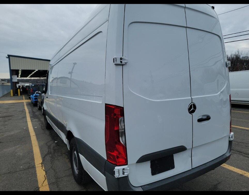used 2022 Mercedes-Benz Sprinter 2500 car, priced at $28,999