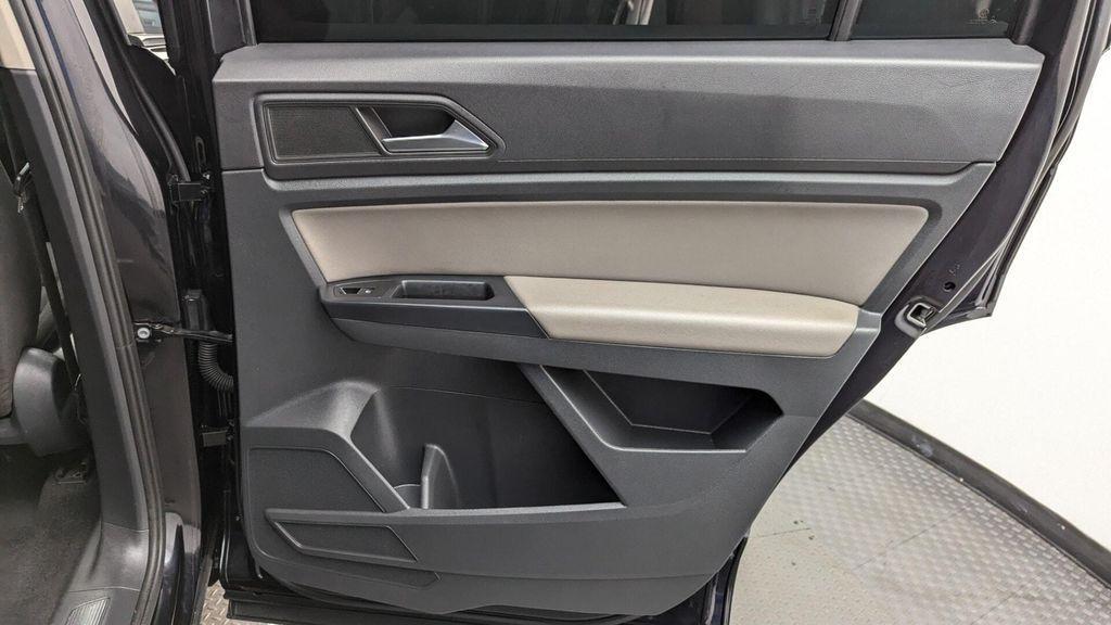 used 2021 Volkswagen Atlas car, priced at $15,999