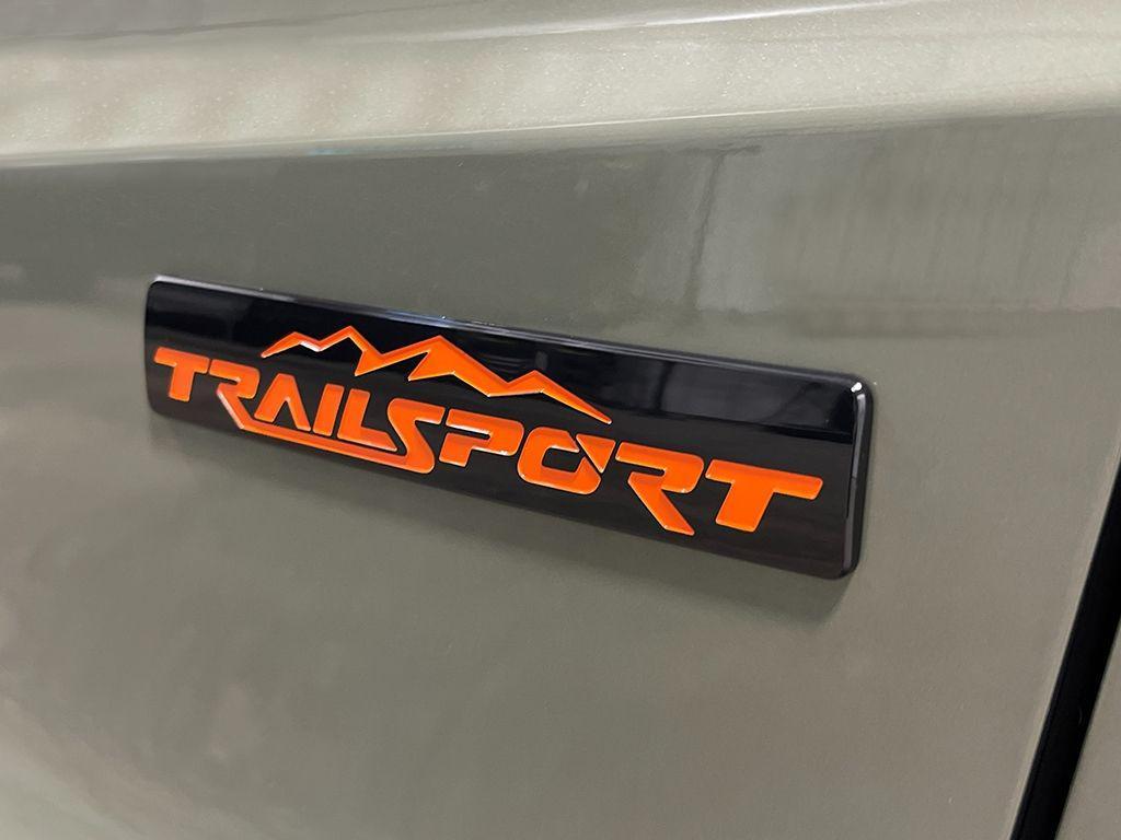 new 2026 Honda CR-V Hybrid car, priced at $40,705