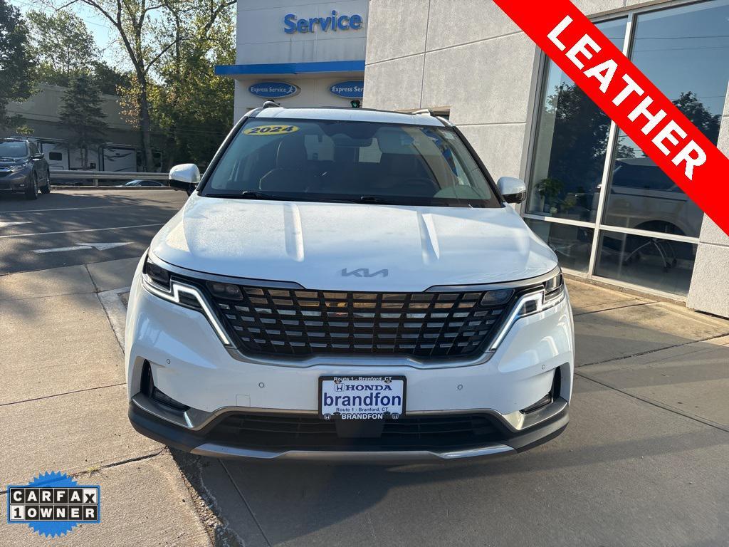used 2024 Kia Carnival car, priced at $36,000