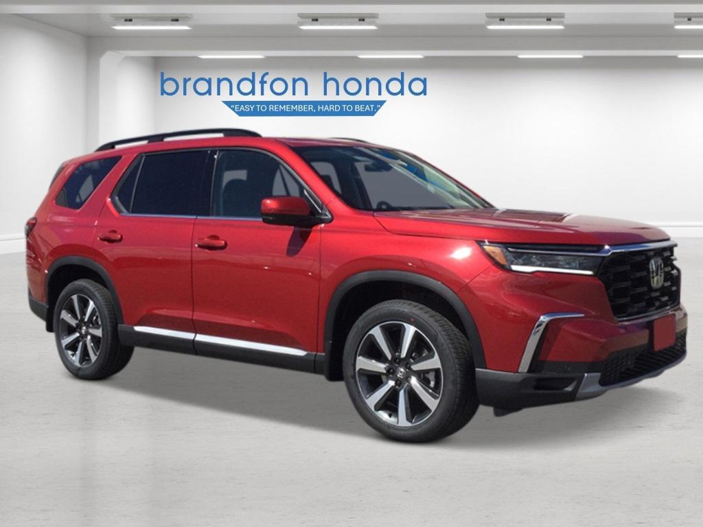 new 2025 Honda Pilot car, priced at $51,550