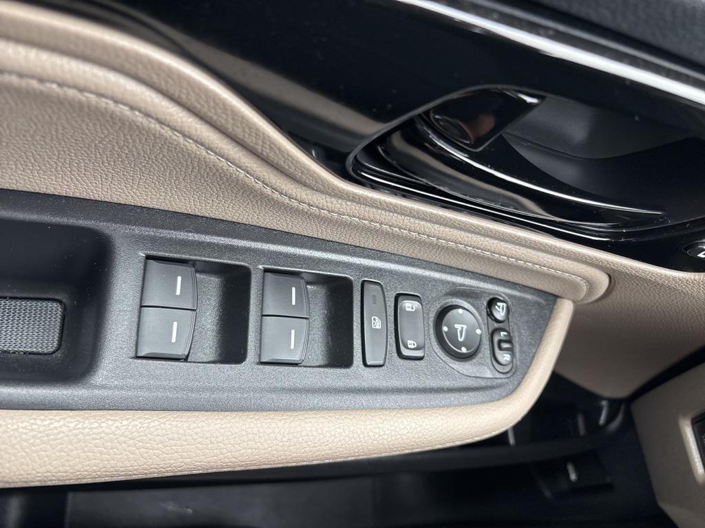 used 2023 Honda Odyssey car, priced at $38,495