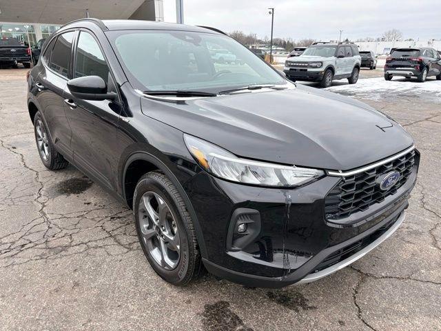 used 2025 Ford Escape car, priced at $24,188