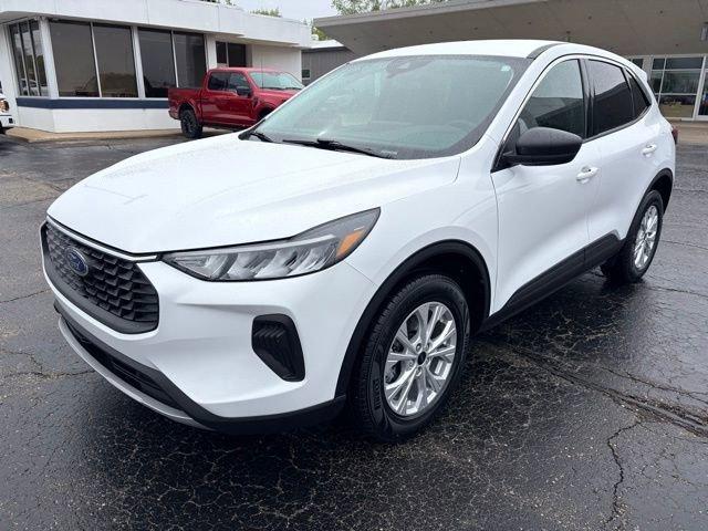 used 2024 Ford Escape car, priced at $22,249