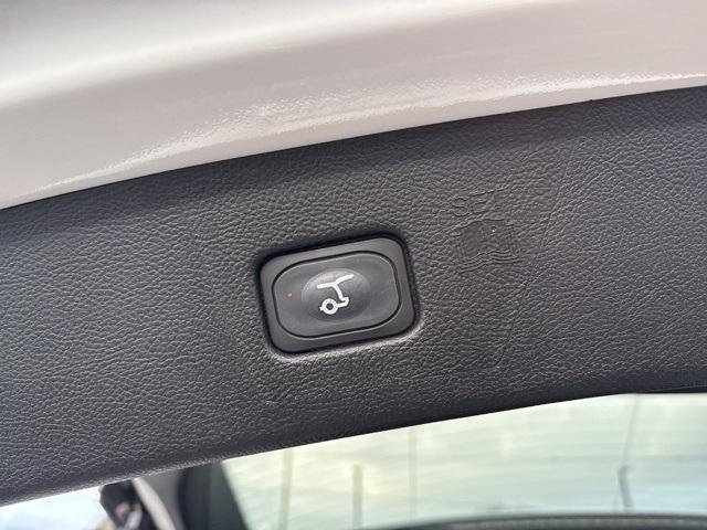 used 2024 Ford Edge car, priced at $29,061