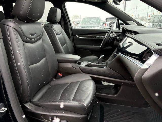 used 2022 Cadillac XT6 car, priced at $28,897