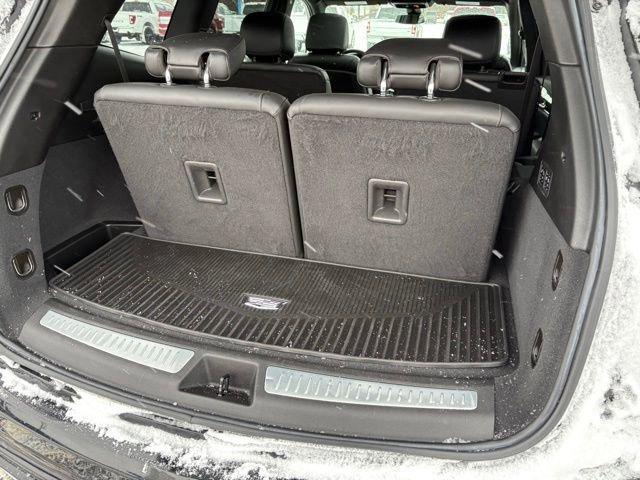 used 2022 Cadillac XT6 car, priced at $28,897