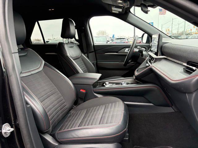 used 2025 Ford Explorer car, priced at $39,313