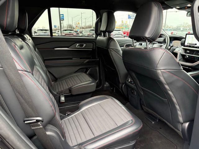 used 2025 Ford Explorer car, priced at $39,313