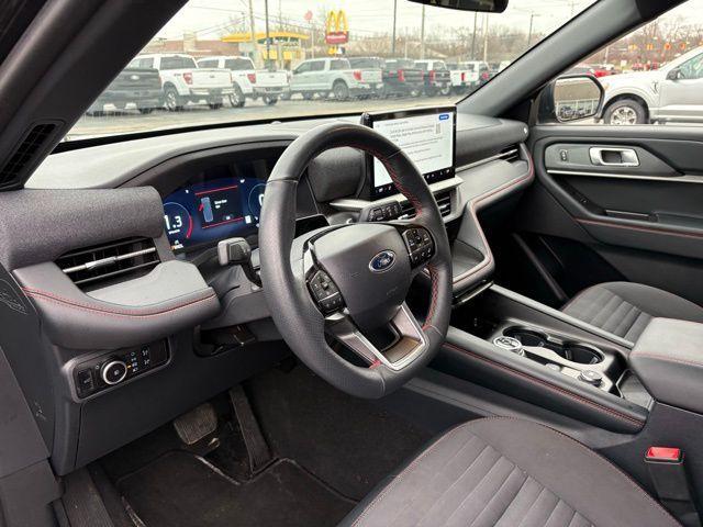 used 2025 Ford Explorer car, priced at $39,313