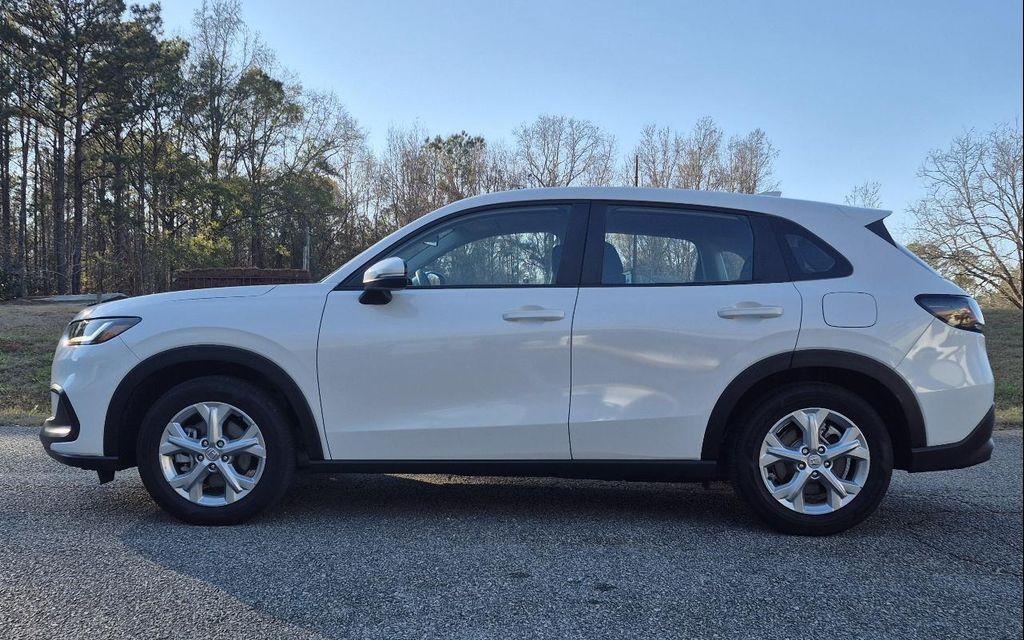 used 2025 Honda HR-V car, priced at $24,995