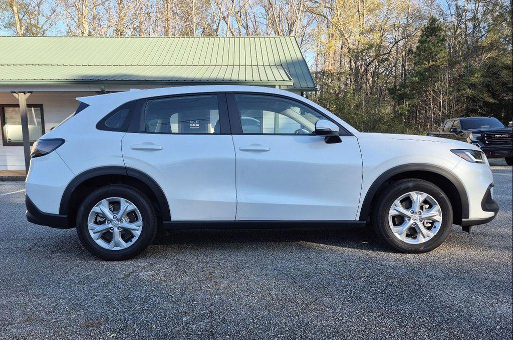 used 2025 Honda HR-V car, priced at $24,995