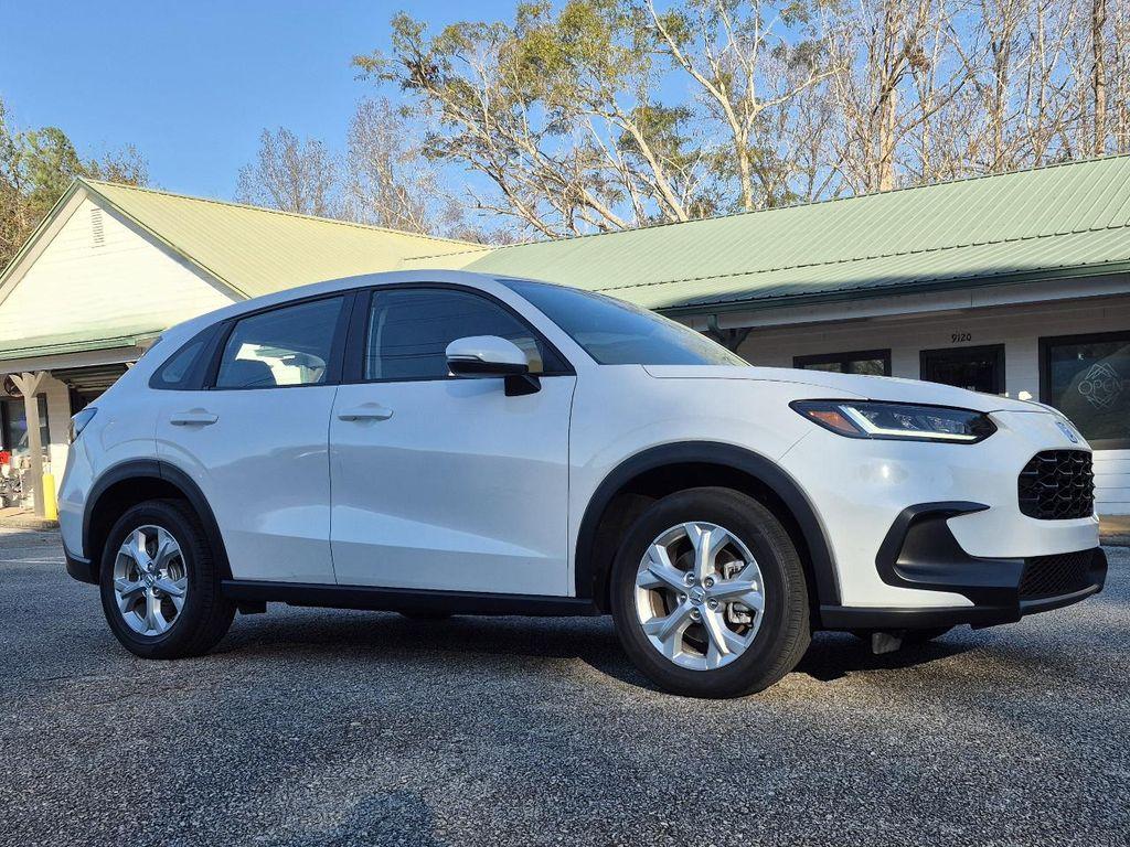 used 2025 Honda HR-V car, priced at $24,995