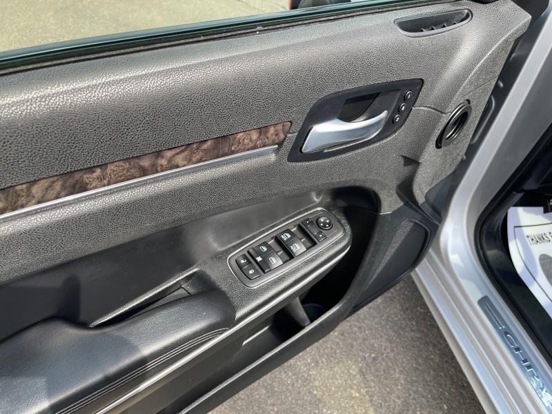 used 2022 Chrysler 300 car, priced at $30,449