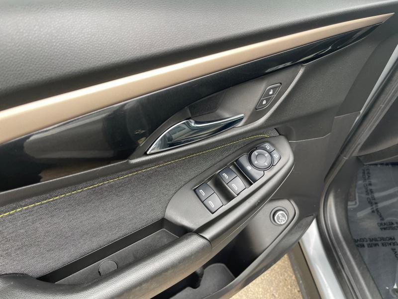 used 2025 Chevrolet TrailBlazer car, priced at $27,988