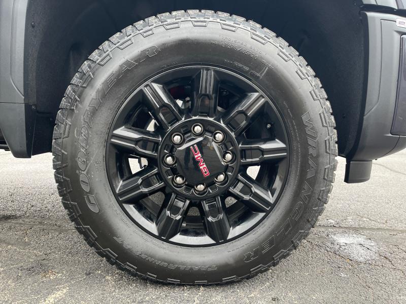 new 2026 GMC Sierra 2500 car, priced at $84,984