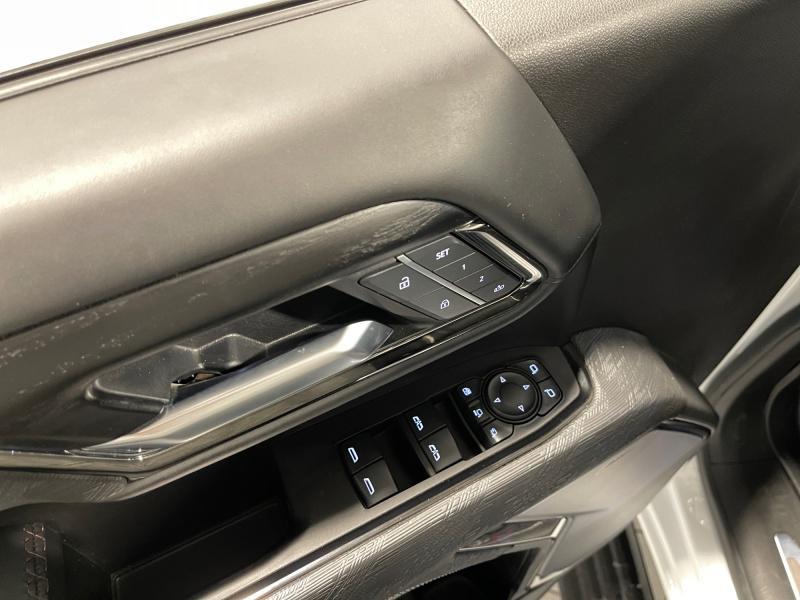 used 2025 GMC Sierra 2500 car, priced at $81,916