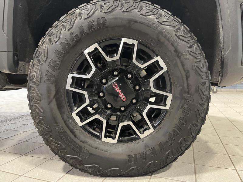 used 2025 GMC Sierra 2500 car, priced at $81,916