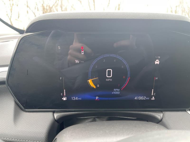 used 2025 Chevrolet TrailBlazer car, priced at $24,988