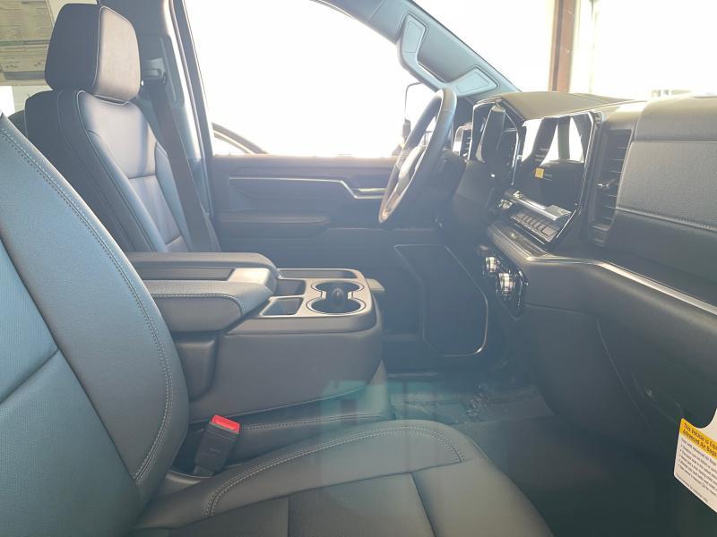 new 2025 GMC Sierra 2500 car, priced at $66,294