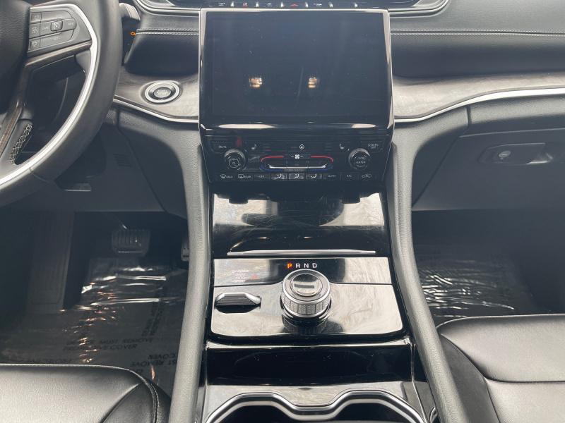 used 2023 Jeep Grand Cherokee car, priced at $33,988