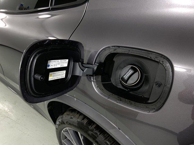 new 2026 Maserati Grecale car, priced at $97,535