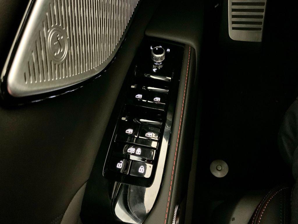 new 2026 Maserati Grecale car, priced at $129,475