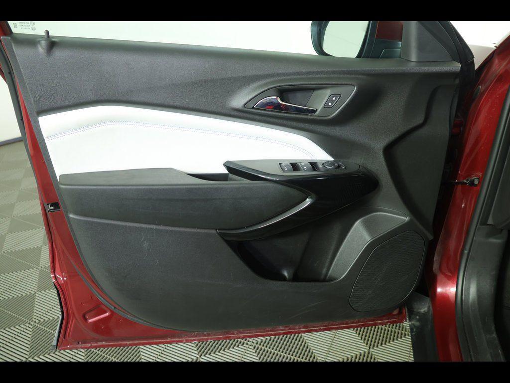 used 2025 Chevrolet Trax car, priced at $19,296