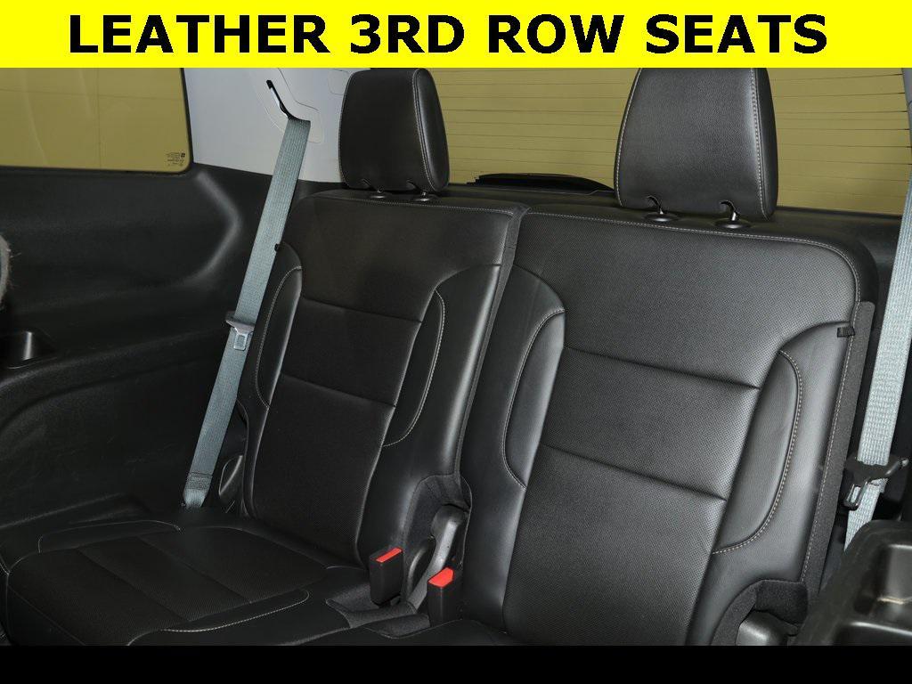 used 2023 GMC Acadia car, priced at $28,189