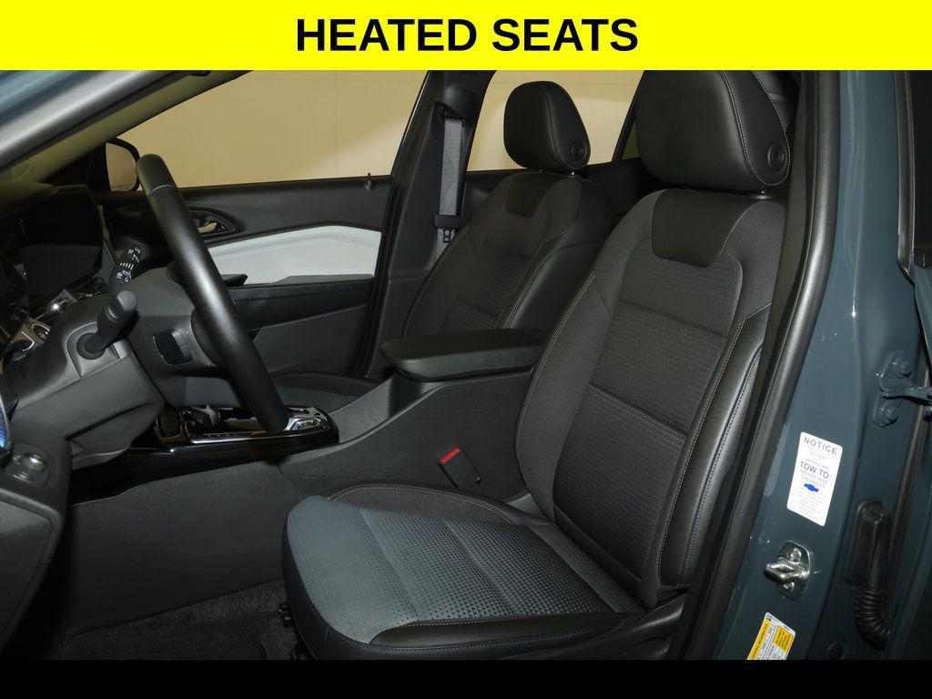 used 2025 Chevrolet Trax car, priced at $19,697
