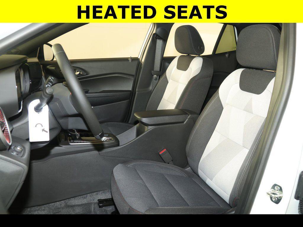 new 2026 Chevrolet Trax car, priced at $25,035