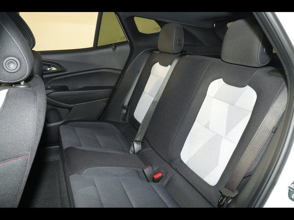 new 2026 Chevrolet Trax car, priced at $25,035